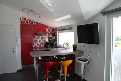 Image de Appartement pour 4 + 1 personnes, à 150 m de la plage, avec vue sur la mer - n ° 4