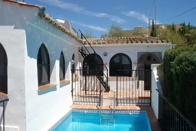Image de Maison de campagne idyllique, piscine privée, vue mer près de Torrox et Nerja, en Andalousie