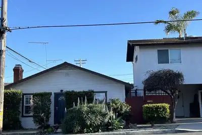 Image de Downtown Encinitas, maison de plage, romantique, charmant