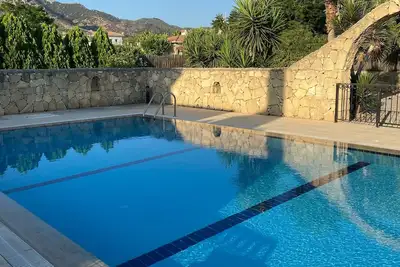 Image de Nutshell villa est située dans une impasse calme à Karsiyaka près de Kyrenia.