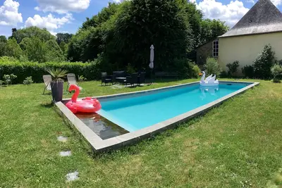 Image de Gîte tout équipé avec piscine