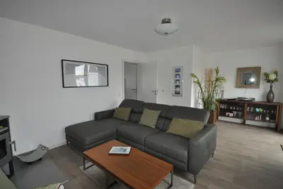 Image de haut! Appartement de vacances pour 4 personnes dans la marina et de la promenade près de l'île de Rügen