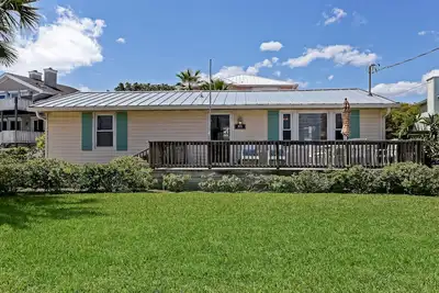 Image de Le Quintessential Beach Cottage-Ocean Views, plus Nous Adorons Les Animaux!