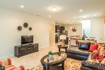 Image de Spacieuse maison de 6 chambres près de Disney (Ww455)