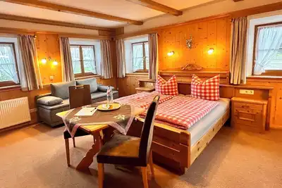 Image de Apartment \"Zirbelstubn\" (25qm) Wohn-Schlafzimmer kombiniert, Kochnische, W-Lan, max. 2 Personen