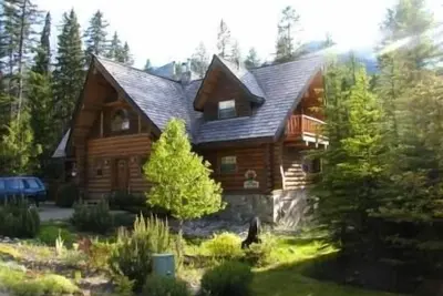 Image de Chalet en rondins à flanc de montagne à Fernie Alpine Resort