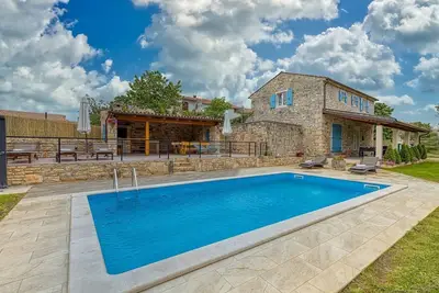 Image de Belle maison en pierre Villa Irma