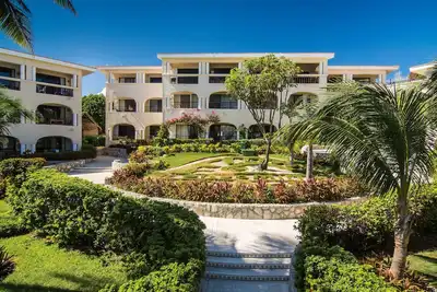 Image de Xaman-Ha 2 Bedroom Beachfront Condominium 7012 (Xh7012)