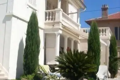 Image de Côte d'azur location appartement 80 m2 vue sur mer avec piscine