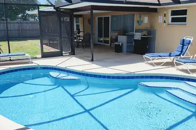 Image de * Nouveau * 3br Vacation Heated Pool Home, Bradenton, 6mil. Aux plages d'Anna Maria