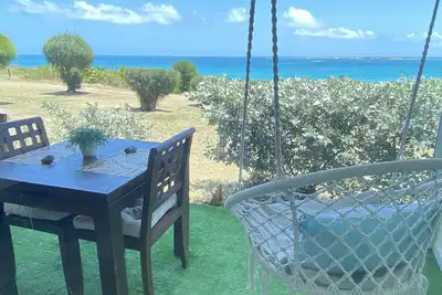 Image de Relax Beachfront Oceanview First Row Pool Gardens Pkg Sces 4*