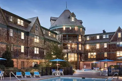 Image de Heart of Newport Disponible à la mi-août