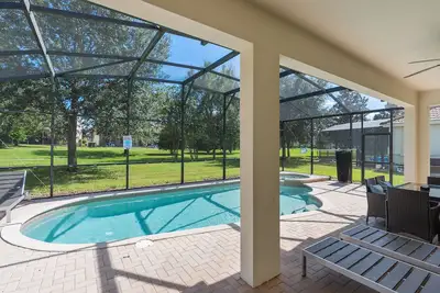 Image de Superbe villa 6br / 4b, piscine privée et salle de jeux, à 3 km de Walt Disney World