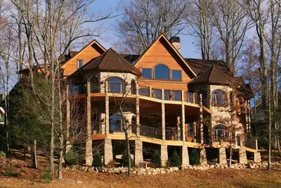 Image de Retraite haut de gamme de luxe pour 4-16 personnes Idéal pour toute la famille (remise spéciale)