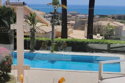 Image de Villa Gardénia - vue sur mer encroyable, sale des jeaux, piscine, wifi