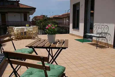Image de Marigrè Belle maison de vacances en bord de mer avec jardin et vue sur l'Etna de 2 à 8 personnes