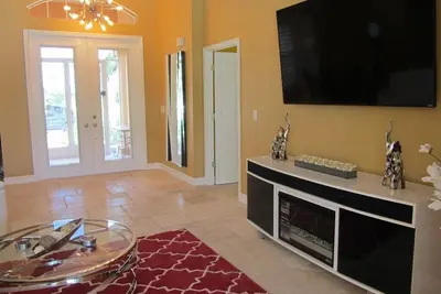 Image de Luxe Emplacement Villa, Sw, l'accès du Golfe, Wifi, Bundesliga en direct, alarme, Tv Spa, Led 70 \"