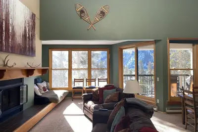 Image de Magnifique condo à deux niveaux à Keystone, Co