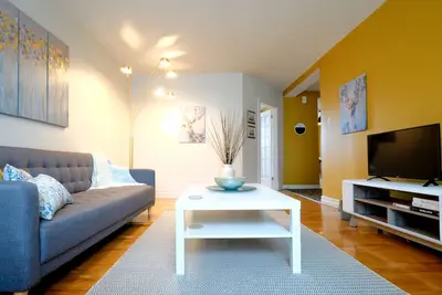 Image de Visitez la vieille ville de Qc en famille - Appartement de 1 400 pi2