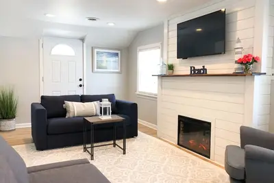 Image de Gite Laketown: 3 chambres, Grande cour; à quelques secondes du lac et du parc