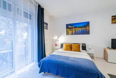 Image de Del Mar Appartement avec terrasse au sommet du centre-ville de Budapest