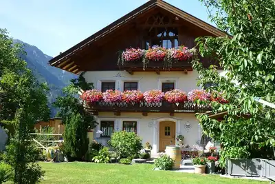 Image de Bel appartement meublé exclusivement avec 4 edelweiss