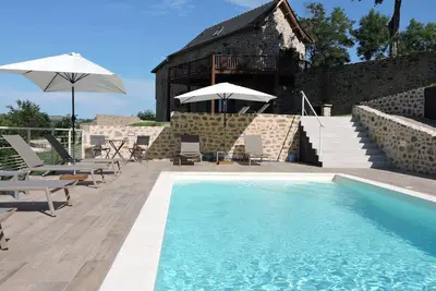 Image de Maison de caractère en Aveyron classée 4 étoiles