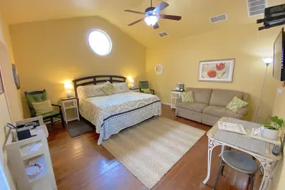 Image de Situé au cœur de New Braunfels, Comal River et Schlitterbahn