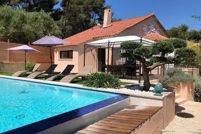 Image de Belle villa Carpe Diem piscine Ă pieds du centre et plage pour 8