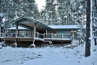 Image de Cabine confortable avec de superbes vues, superbe terrasse et climatisation