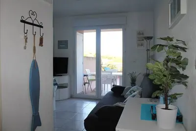 Appartement T2 dans résidence proche plages et centre ville à Ile-Rousse Corse