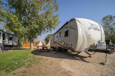 Image de Outdoor Glamping : Jayco Rv Ok53