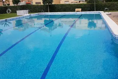 Image de Villa 4 Chambres + 2 Salles De Bains + Piscine + Wifi + Climatisation Dans Toutes Les Chambres!
