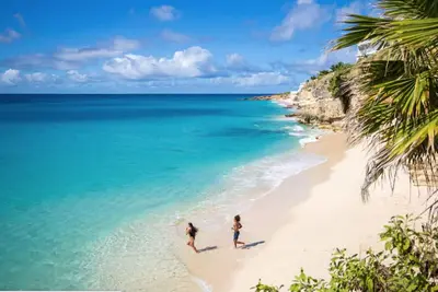 Image de Impressionnant condo de 3 chambres Ă coucher sur la plage de Mullet Bay