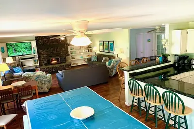 Image de Treasure Lake Location de vacances (pour 16 personnes! )