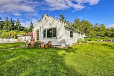 Image de Nouveau! Cozy Home w / Yard -6 Miles à Dwtn Bellingham!