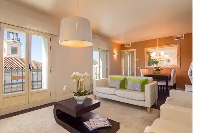 Image de À côté de la Puerta de Sol - 3 chambres / 2 salles de bain