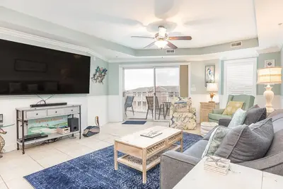 Image de Resort Living, Side Ocean View, Perfect Getaway for a Family Retreat or a Fun Friends Getaway