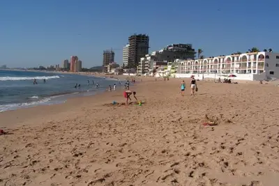 Image de Condo Beachfront (2b / 2b) avec un rabais de 25% pour les séjours de plus de 28 jours!