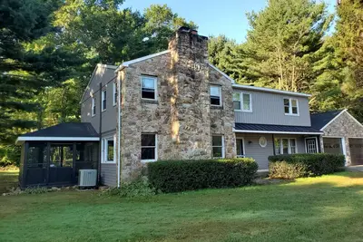 Image de Maison de 5 chambres à Toftrees dans un cadre privé sur un terrain de golf