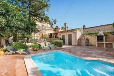 Image de Mallorquina Maison En Palma Avec Jardin, Piscine Et Barbecue