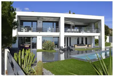 Image de Zen Attitude-villa face mer & golfe st tropez-piscine chauffée-luxe&raffinement