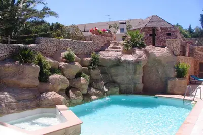 Image de Santa Maria Villa Appartement (B) Piscine partagée, 2 Chambre, peut accueillir jusqu'à 5, WiFi