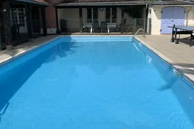 Image de Grande ferme de 4 chambres avec piscine privée luxueuse 12mX5m.