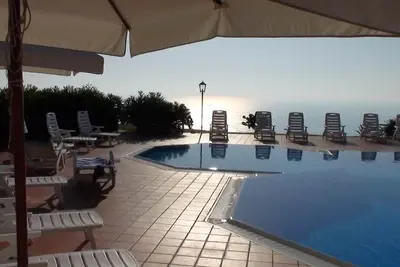 Image de Apartment with stunning views over Tropea and great infinity pool