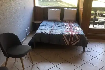 Image de Studio 30m2 meublé refait à neuf à la lèchere