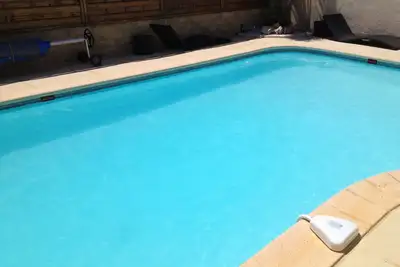 Image de Appart T2 40m2 dans villa, r de ch, 4/5pers, piscine 8x4x6m, à 300m de la plage