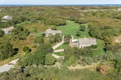 Image de 1, 6 km de Quidnet Beach-Private Oasis