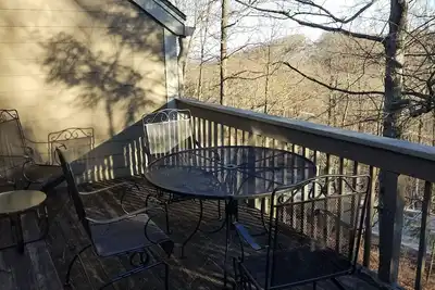 Image de Rare 3b / 2b Mountain Top Condo Walk to the Slopes and Resturants! Vues de pente!