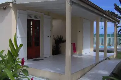 Image de Bungalow En Pleine Campagne Dans Un Ecrin calme